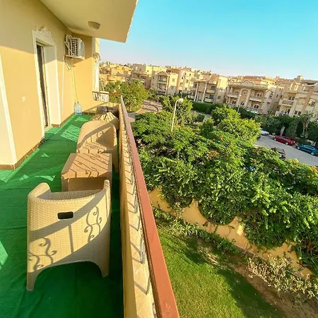 3Bd Apartment In A Family House With Garden View